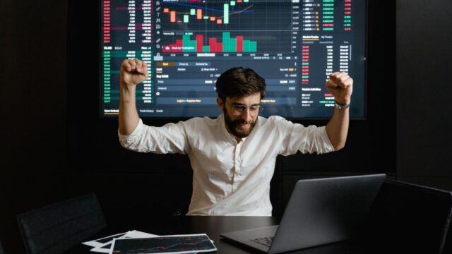 Manual trading Manual trading