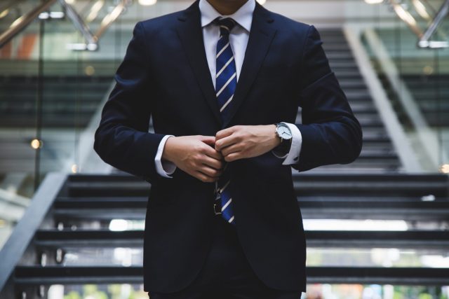 hunters-race-MYbhN8KaaEc-unsplash-scaled