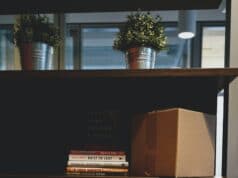 4 Things to Consider When Creating a Job Relocation Package
