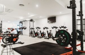How much does it cost to build a sports gym in 2022?