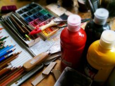 6 Ways to Make Money as an Artist in 2022
