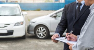 Ways a Lawyer Helps You After An Automobile Accident