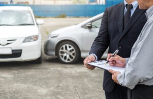 Ways a Lawyer Helps You After An Automobile Accident