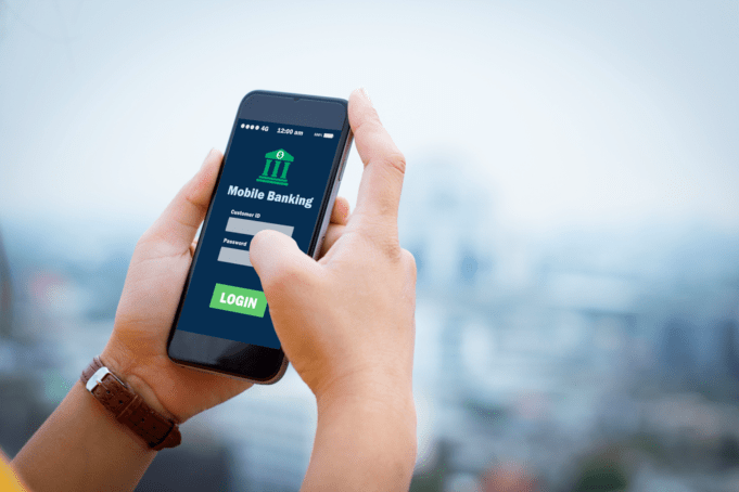 How Online Banking Can Take You from Living Paycheck to Paycheck to Retiring Early
