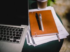 10 Tips to Write a Scholarship Essay about Financial Need