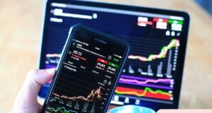 The Skinny and the Fat: Understanding Overweight and Underweight Stocks Overweight and underweight stocks