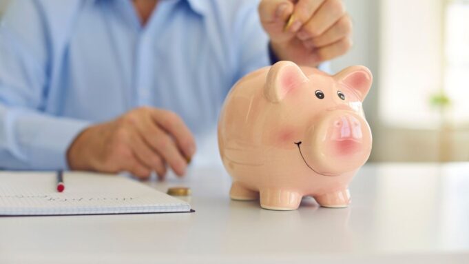 Understanding Qualified vs Non-Qualified Annuities Qualified and Non Qualified Annuities
