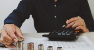 Deleveraging Deleveraging