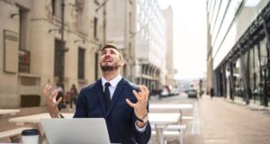 Financial Distress Financial Distress