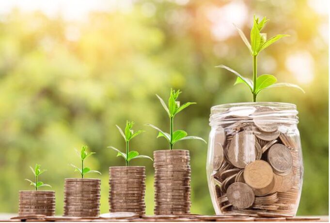 5 Ways to Stay Ahead Financially