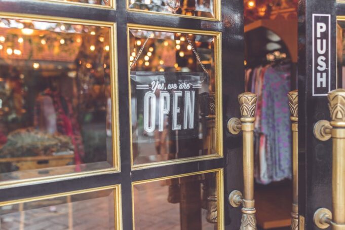6 Tips to Effectively Manage Your Small Business