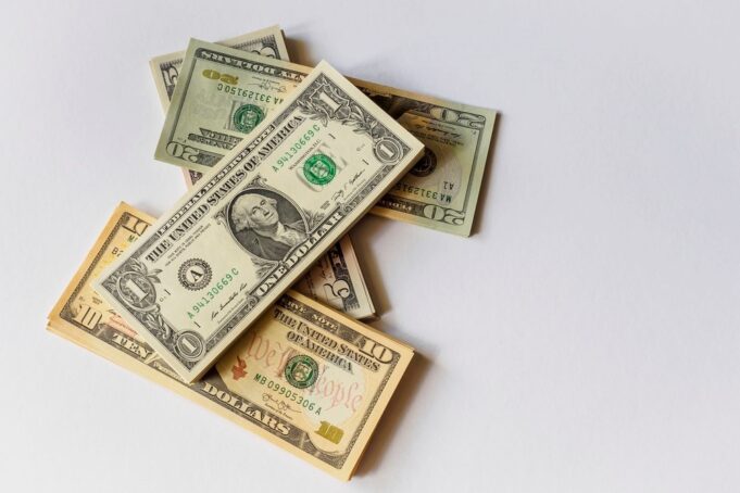 Tips to Help Manage Rising Inflation and Interest Rates
