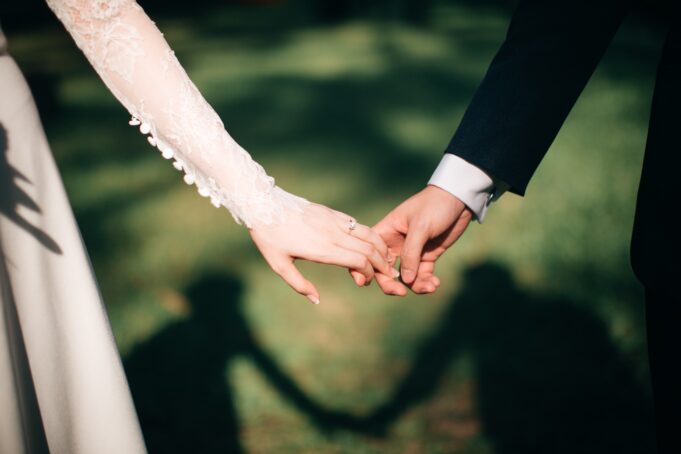 Effective Wedding Budgeting Tips That Will Stop You From Going Into Debt