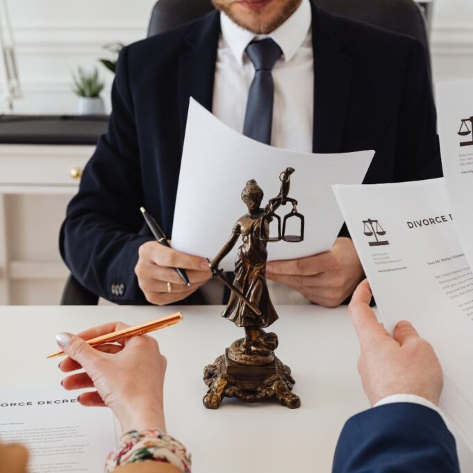 Alimony vs Child support