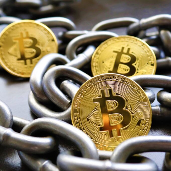 Coinbase vs Bitstamp
