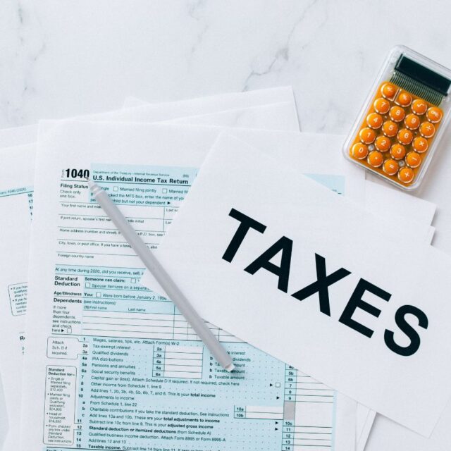 Tax preparer vs Cpa