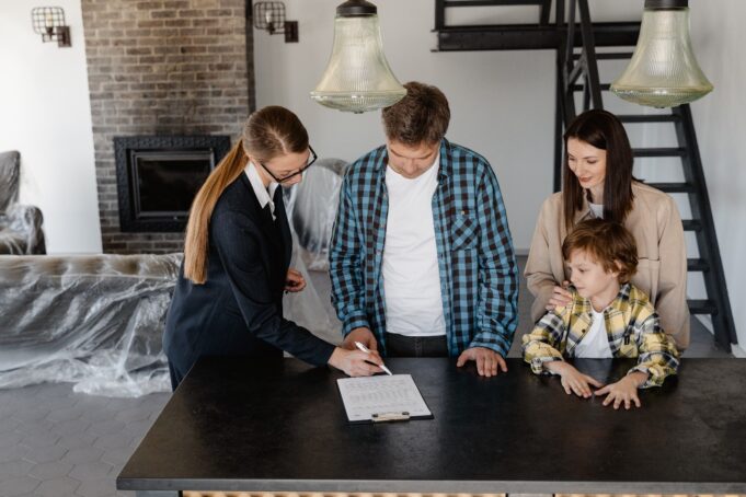 Borrowing Intelligently Keeps Homeowners Afloat