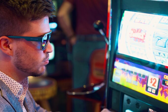 4 Ways to Earn Additional Income as a Skilled Gambler