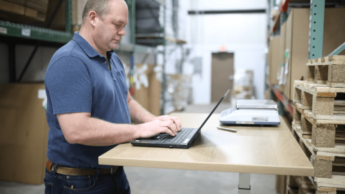 Top Software Solutions Manufacturing Businesses Should Start Using