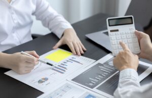 The Pros and Cons of Buying in Shares vs. Dollars Buying in Shares vs. Dollars