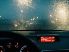 Damaged windshield on car rental Damaged windshield on car rental