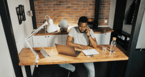 Further Your Career in the Business Field With the Help of Online Education