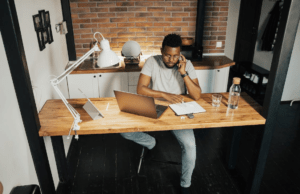 Further Your Career in the Business Field With the Help of Online Education