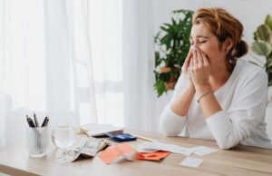 The Pros and Cons of Raising the Debt Ceiling: A Comprehensive Analysis Raising the Debt Ceiling