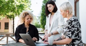 Breaking Barriers: A Guide to Starting a Minority Woman-Owned Business Starting a Minority Woman-Owned Business