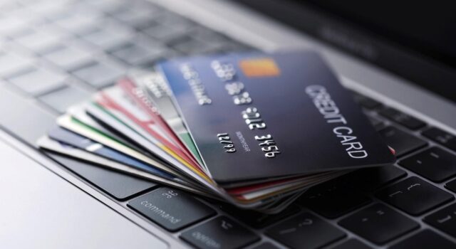 Finding the best corporate cards for more business control