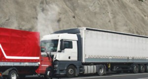 Top 10 Qualities to Look for in the Best Truck Accident Lawyer