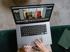 Comparing Stitch Fix vs Trunk Club: Which Subscription Box is Best for You? Fix vs Trunk Club