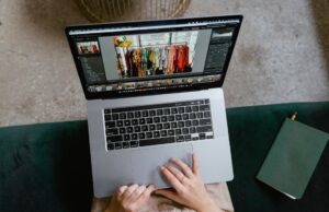 Comparing Stitch Fix vs Trunk Club: Which Subscription Box is Best for You? Fix vs Trunk Club