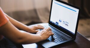 How to Do a Roommate Background Check: Tips and Resources for a Successful Search How to Do a Roommate Background Check