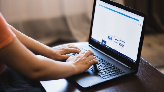 How to Do a Roommate Background Check: Tips and Resources for a Successful Search How to Do a Roommate Background Check