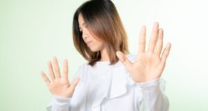 How to Say No to Someone Asking for Money: Tips and Examples How to Say No to Someone Asking for Money