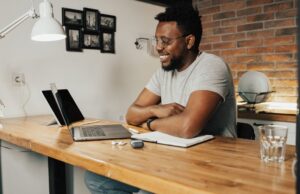 5 Jobs You Can Do While Traveling Jobs You Can Do While Traveling