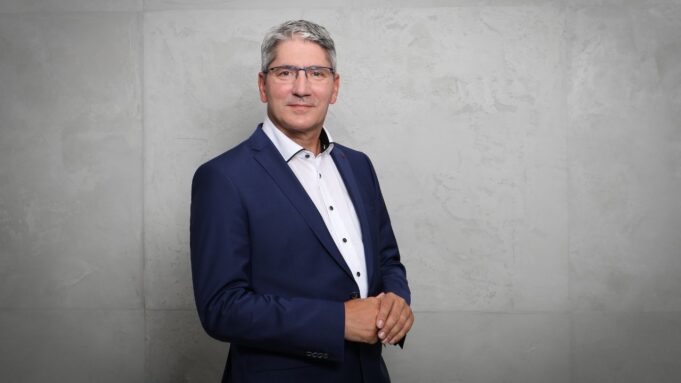 The Millionaire Daily Routine: How Successful People Spend Their Time Millionaire Daily Routine