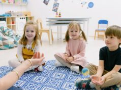 Nanny vs. Daycare: Weighing the Pros and Cons of Childcare Costs Nanny vs. Daycare
