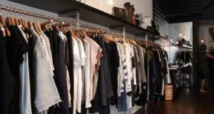 Nuuly vs Rent the Runway: Which Clothing Rental Service is Better for You? Nuuly vs Rent the Runway