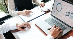 Personal Capital vs Mint: The Comprehensive Comparison You Need to Know Personal Capital vs Mint