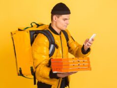 Postmates vs GrubHub – Which Food Delivery Service Should You Choose? Postmates vs GrubHub