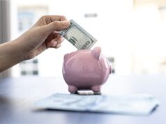 What Can Teenagers Do with Money? Smart Ideas for Financially Savvy Teens What Can Teenagers Do with Money?