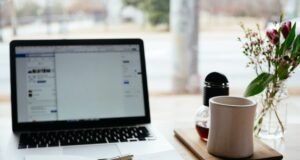 Why Should You Buy Enroll Business Administration Course? 8 Reasons