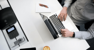 5 Procurement Challenges Finance Teams Face and How to Overcome Them