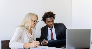 The Pros and Cons of Incorporating for Tax Purposes in Canada