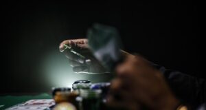 Tips On How To Earn Some Money When Gambling Online