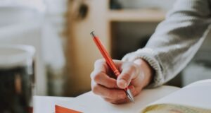 Avoiding Common Essay Pitfalls: 7 Mistakes to Watch Out for in Your Writing