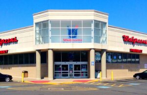 Does Walgreens Cash Checks In 2023? Complete Guide walgreens Cash Checks