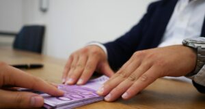 The Complete Guide to Payday Loans